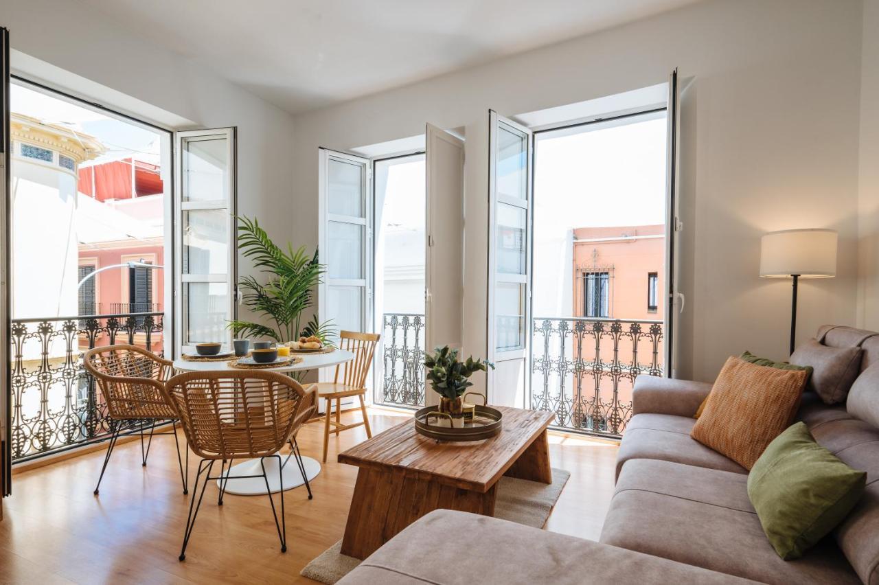 Hostly Rivero 2A Center Loft-Fibre-Communal Terrace-Parking Optional-Cless Seville Ngoại thất bức ảnh