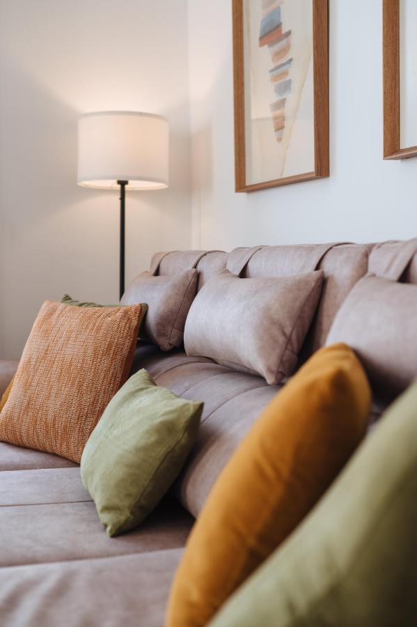 Hostly Rivero 2A Center Loft-Fibre-Communal Terrace-Parking Optional-Cless Seville Ngoại thất bức ảnh