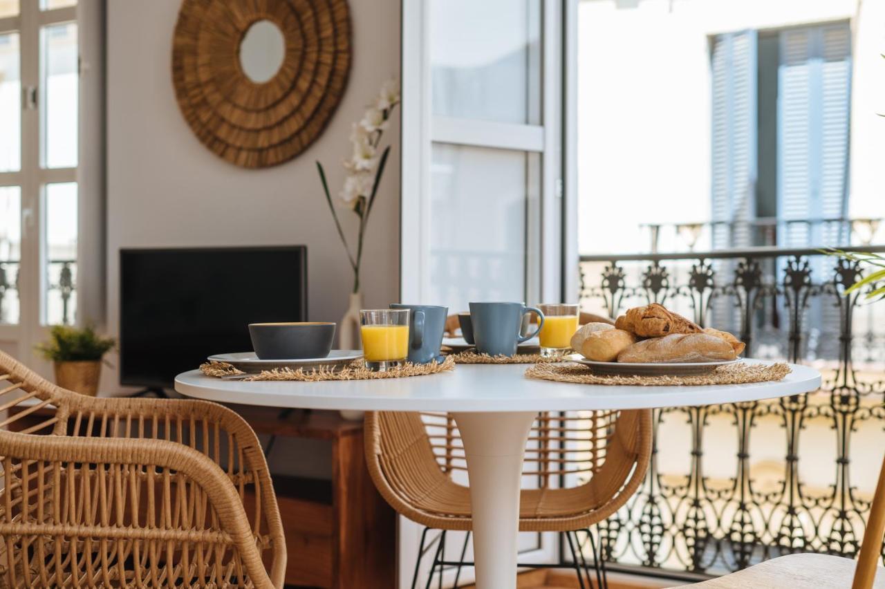 Hostly Rivero 2A Center Loft-Fibre-Communal Terrace-Parking Optional-Cless Seville Ngoại thất bức ảnh