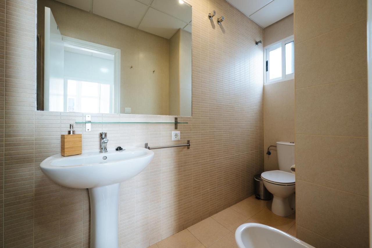 Hostly Rivero 2A Center Loft-Fibre-Communal Terrace-Parking Optional-Cless Seville Ngoại thất bức ảnh